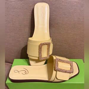 NWT Sam Edelman Inez Squared Toe Buckle Detail Slip On Slide/Sandal - Size 7